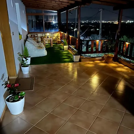 Apart-hotel Castle View Serenity --